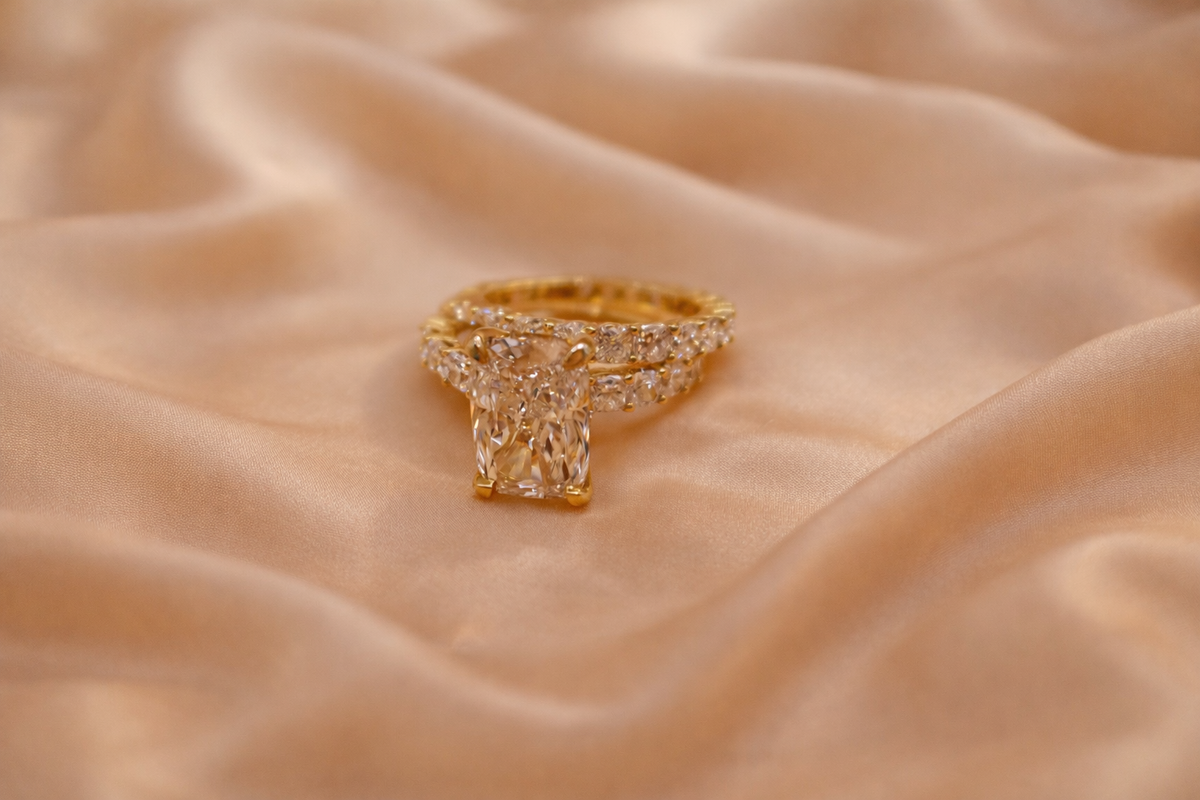 The Sovereign Set: 6.00ct Elongated Cushion & Matching Band